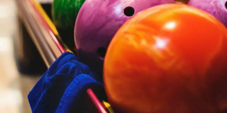 How To Clean A Bowling Ball - bowlingview